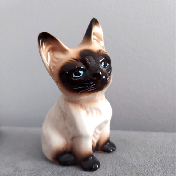 2 Vintage Enesco Siamese Cat Figurines MCM - Picture 2 of 9